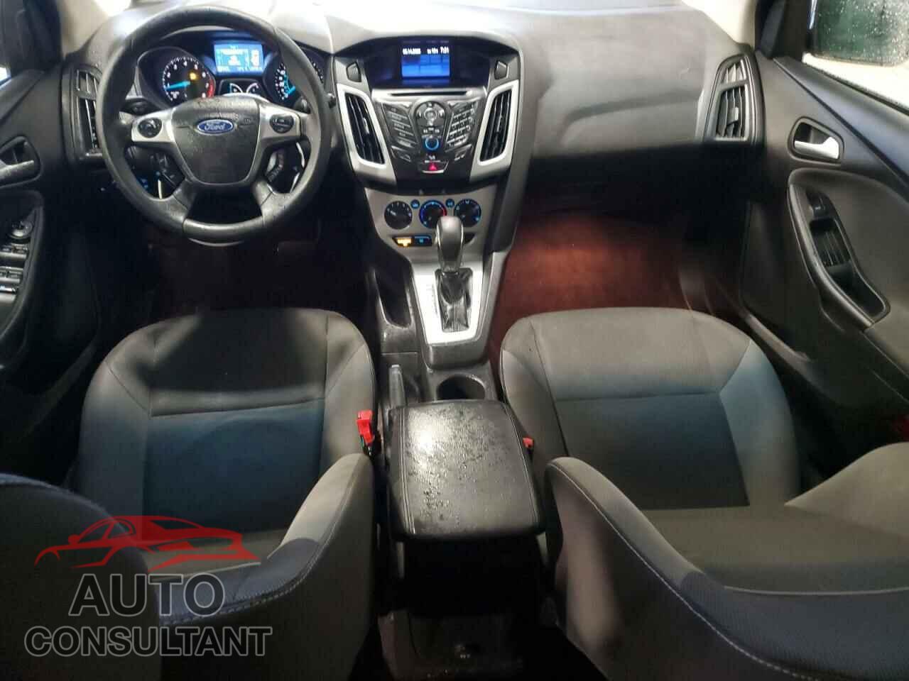 FORD FOCUS 2012 - 1FAHP3K24CL407570