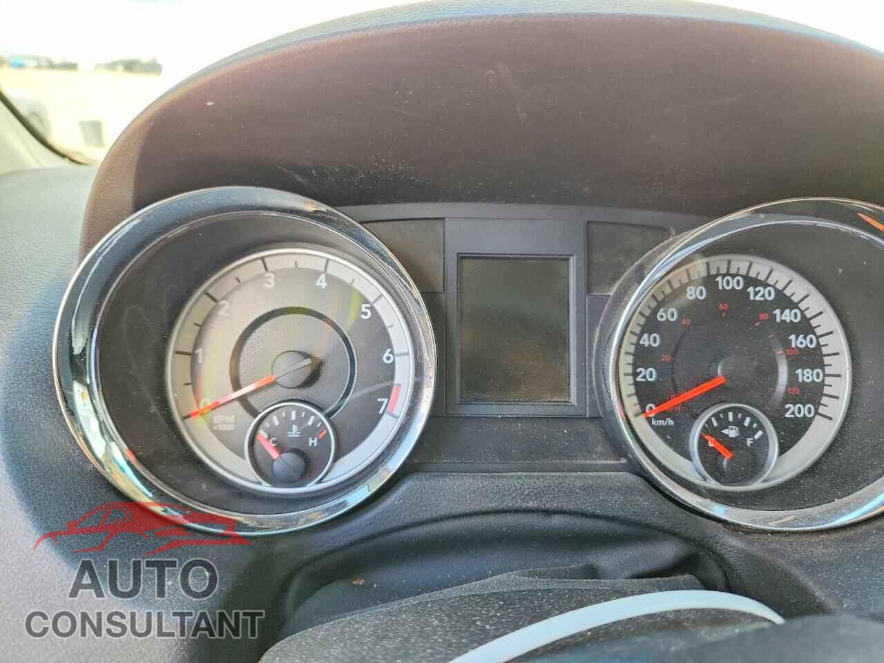 DODGE CARAVAN 2011 - 2D4RN5DG3BR787647