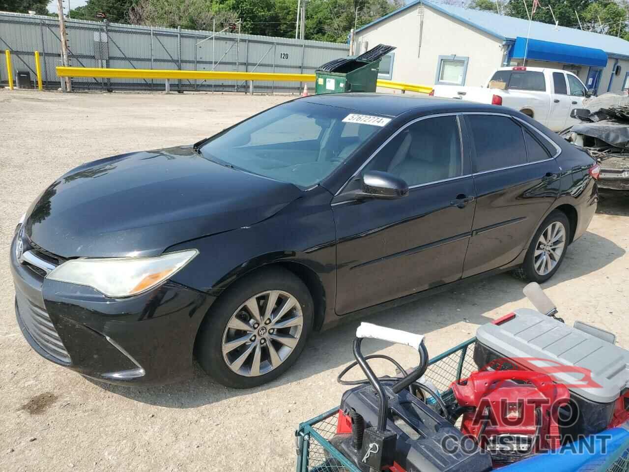 TOYOTA CAMRY 2016 - 4T4BF1FK0GR547778