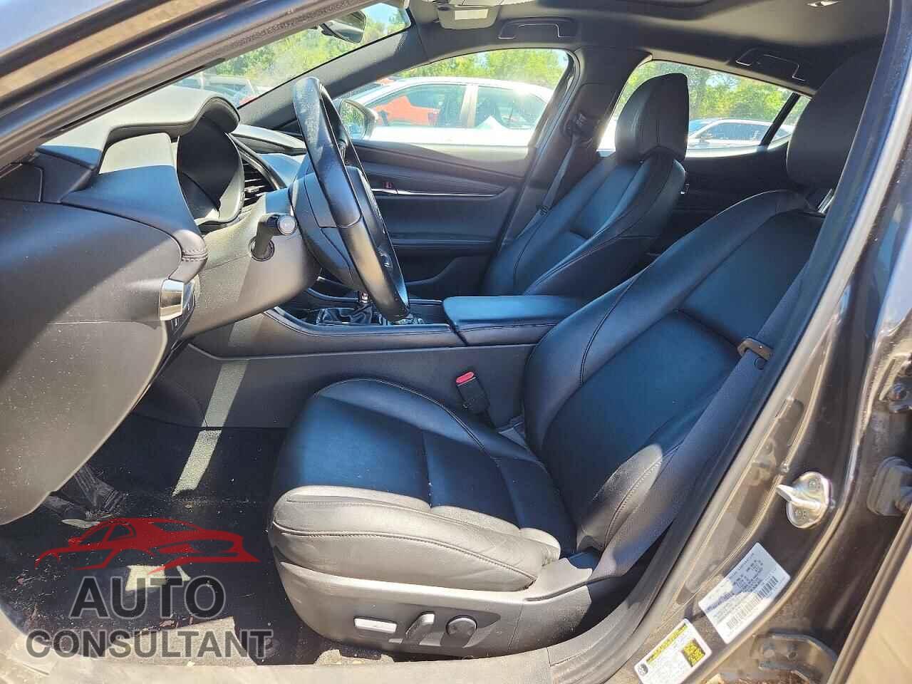 MAZDA 3 2022 - JM1BPBLL9N1514484