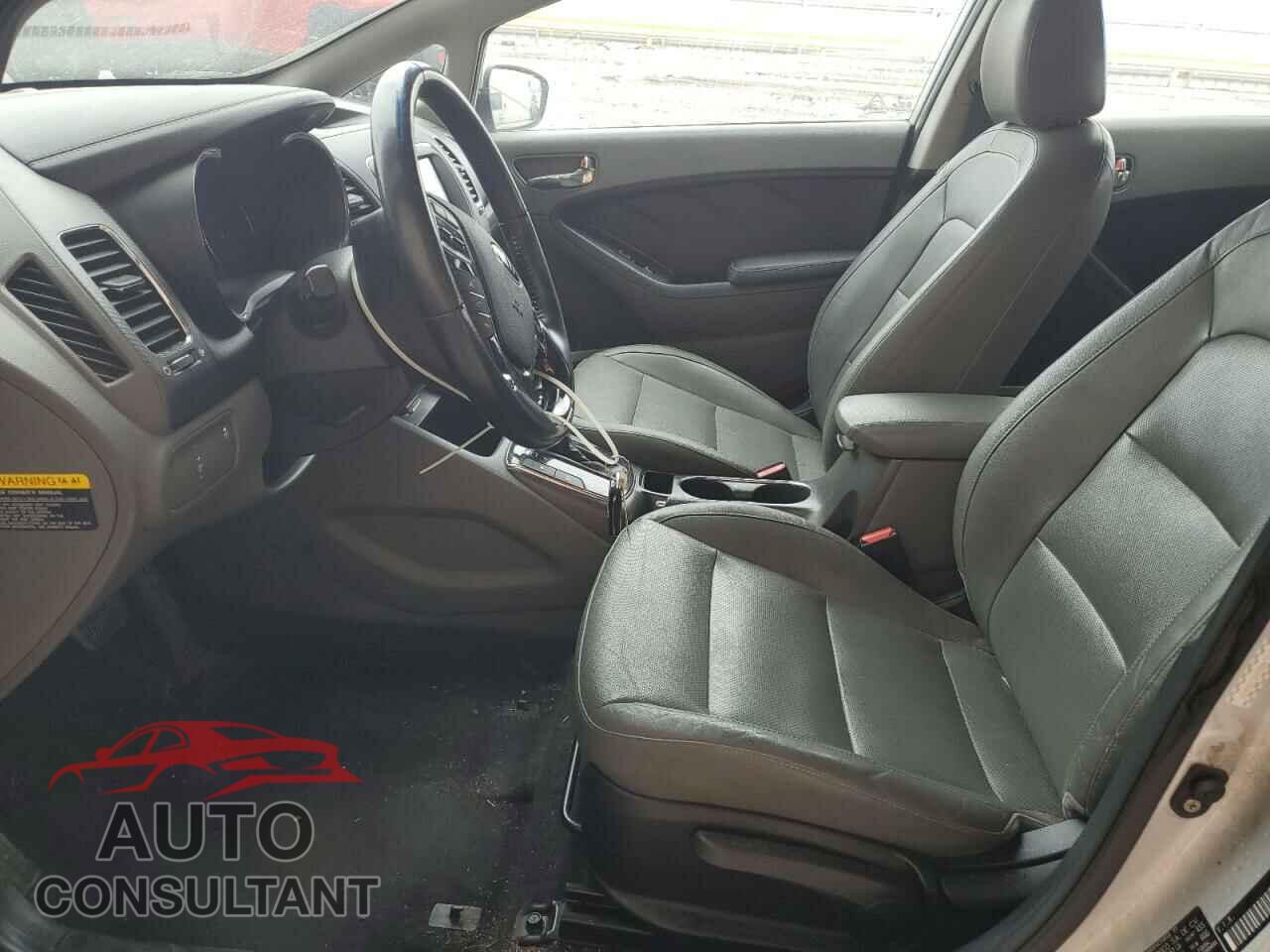 KIA FORTE 2017 - 3KPFL4A86HE036808