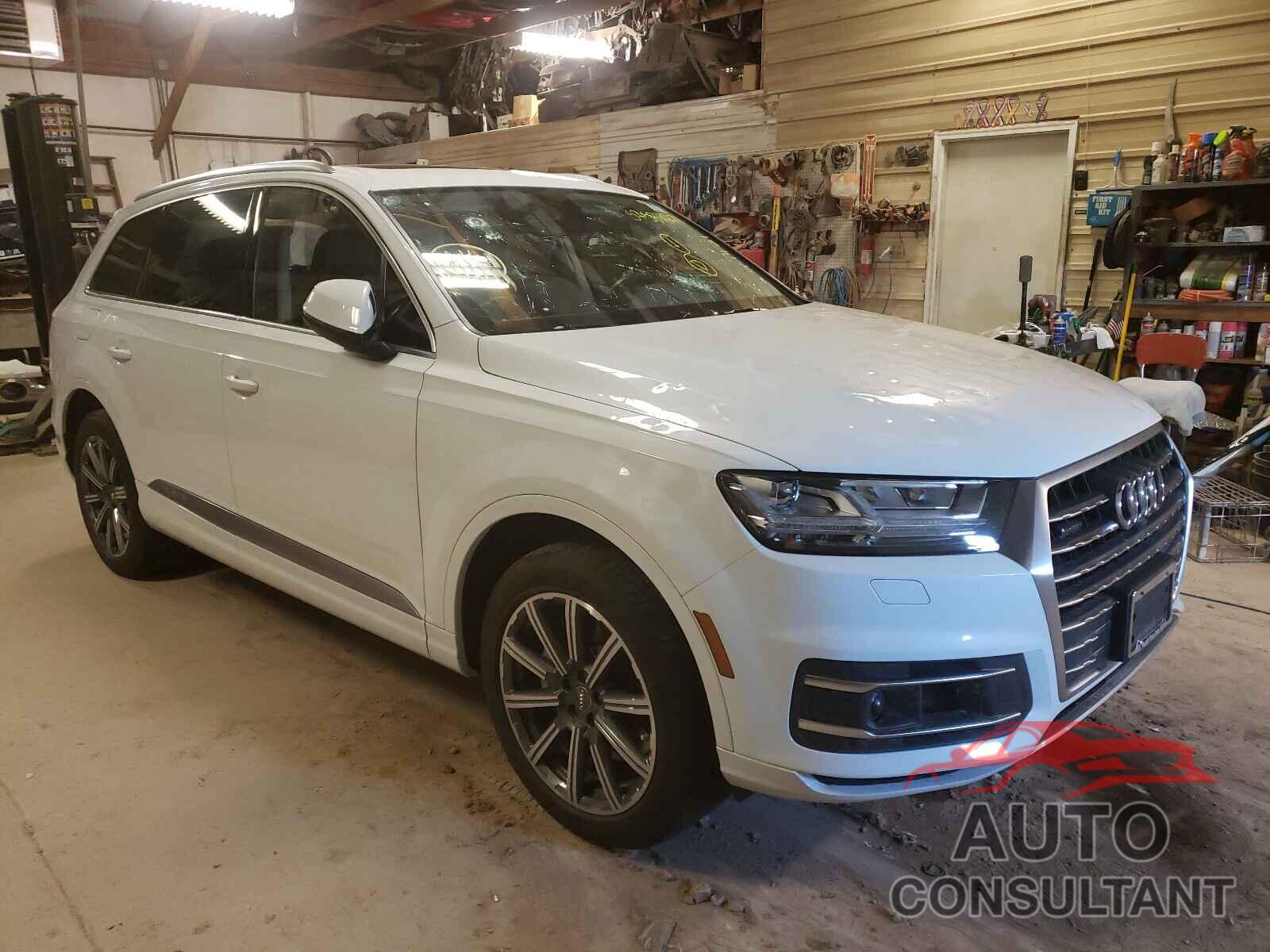 AUDI Q7 2017 - WA1VAAF72HD040611