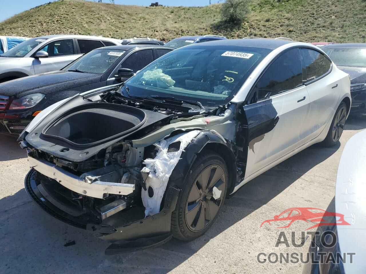 TESLA MODEL 3 2025 - 5YJ3E1EA0SF931348