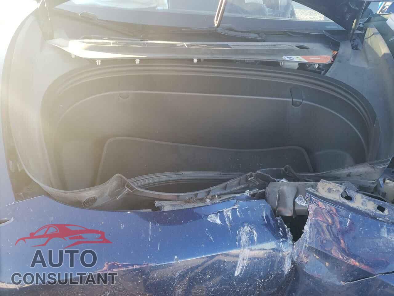 TESLA MODEL 3 2018 - 5YJ3E1EA0JF010522
