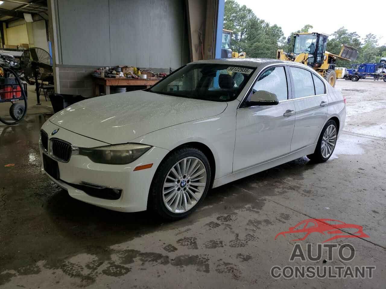 BMW 3 SERIES 2013 - WBA3A5G52DNP18972