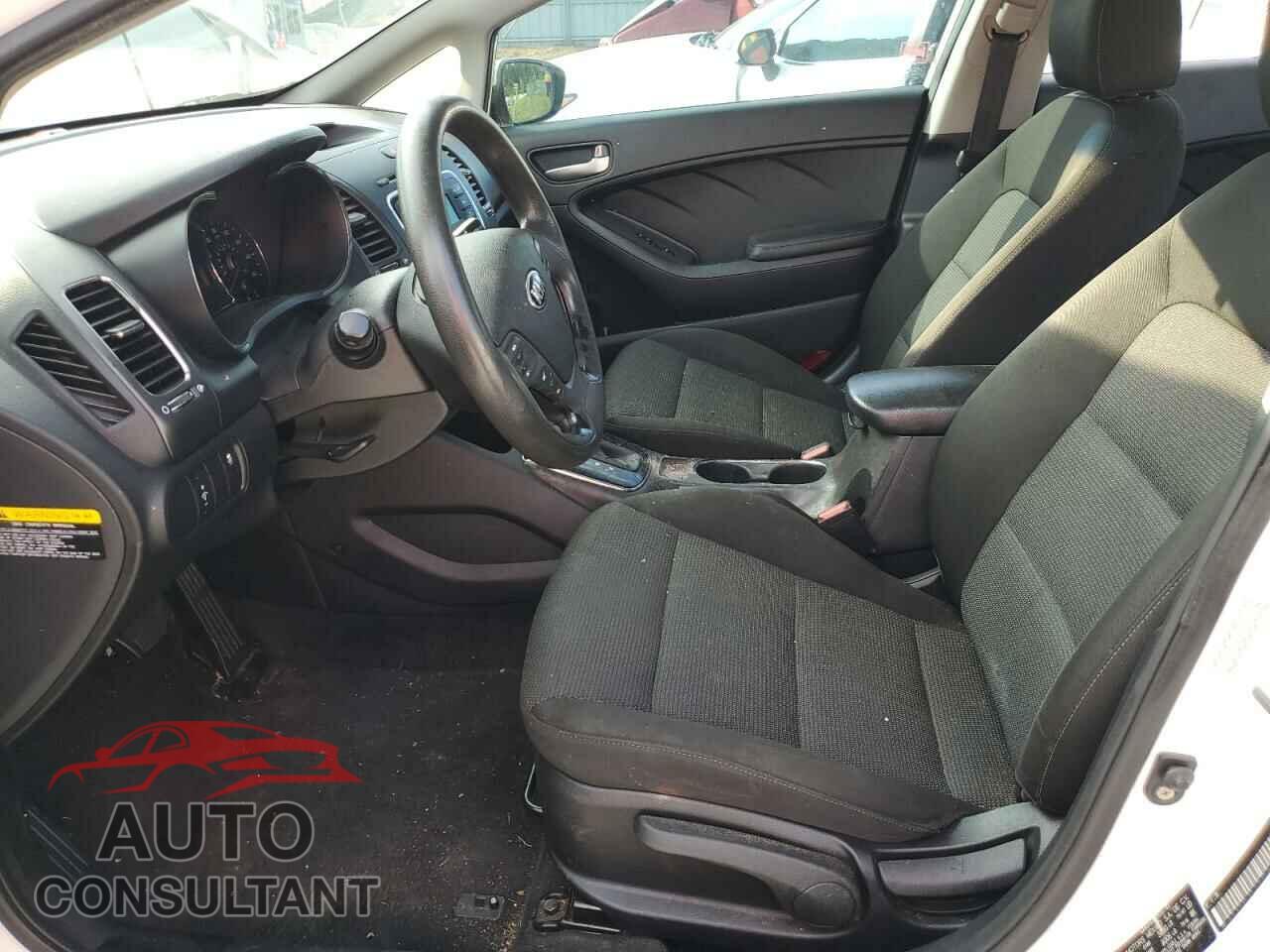 KIA FORTE 2017 - 3KPFK4A79HE026770