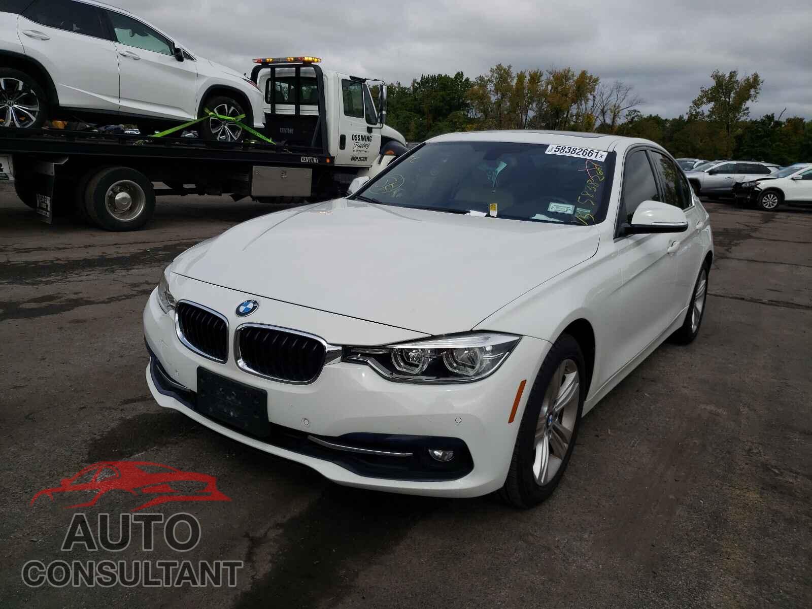 BMW 3 SERIES 2017 - WBA8D9G32HNU62986