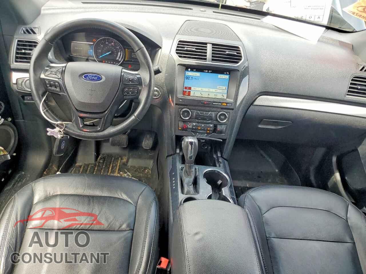 FORD EXPLORER 2018 - 1FM5K7D85JGB41319