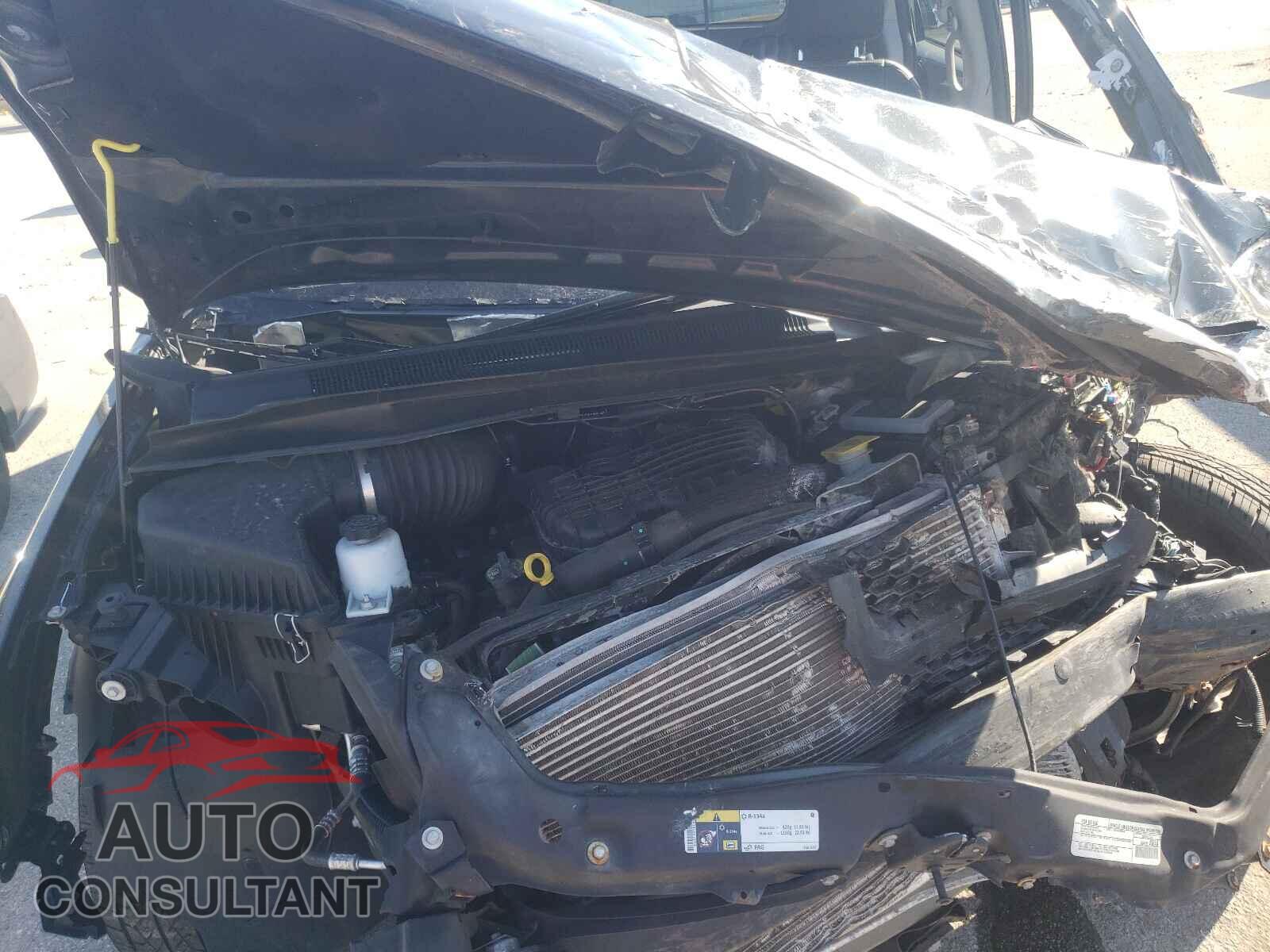 DODGE GRAND CARA 2019 - 2C4RDGCG1KR725144