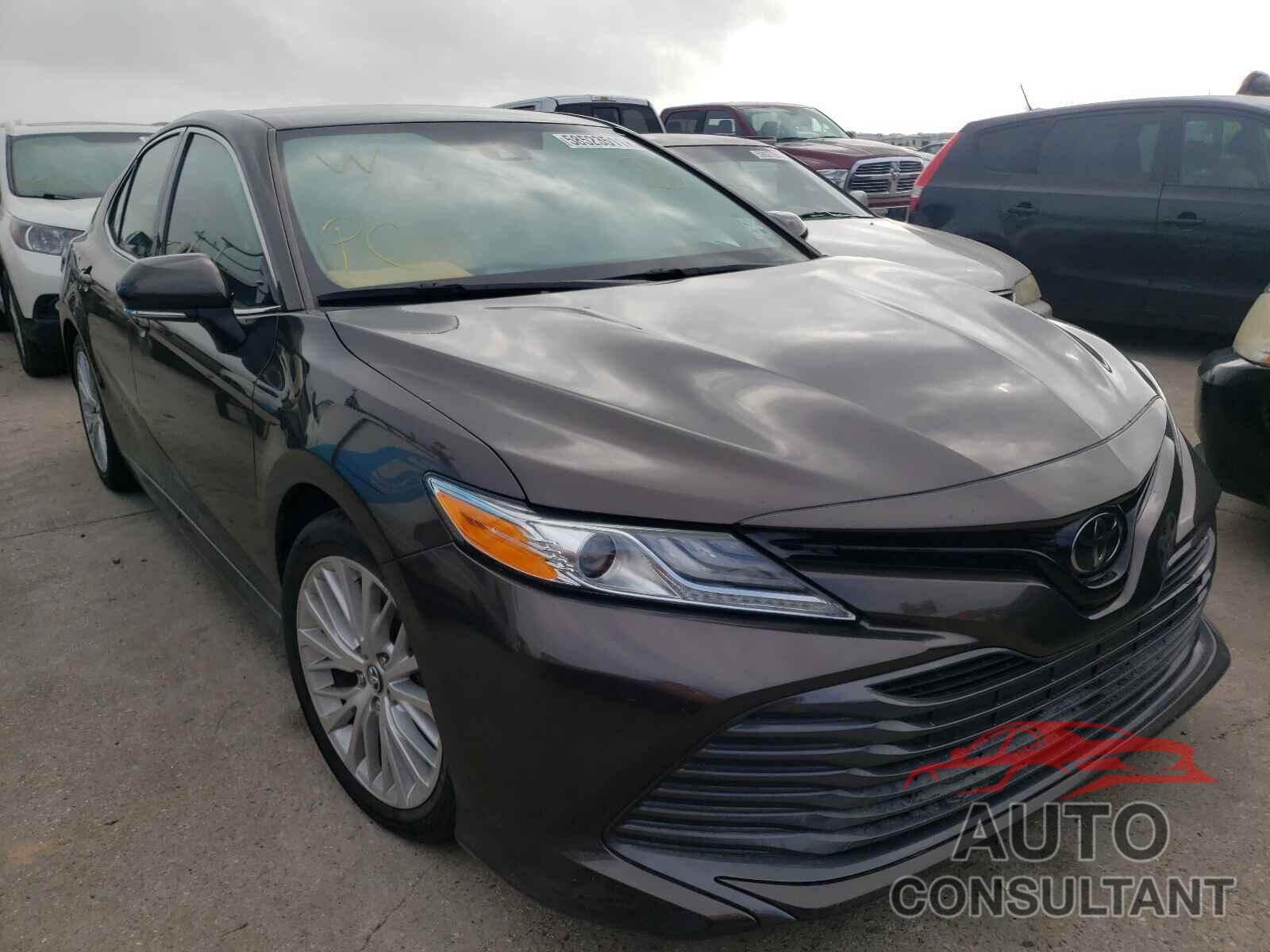 TOYOTA CAMRY 2019 - 4T1B11HK8KU772478