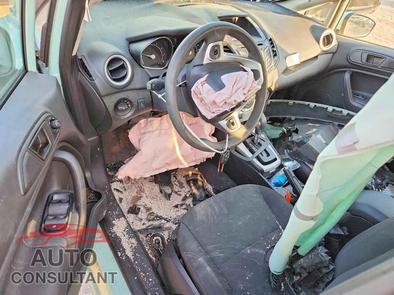 FORD FIESTA 2019 - 3FADP4EJ0KM147916