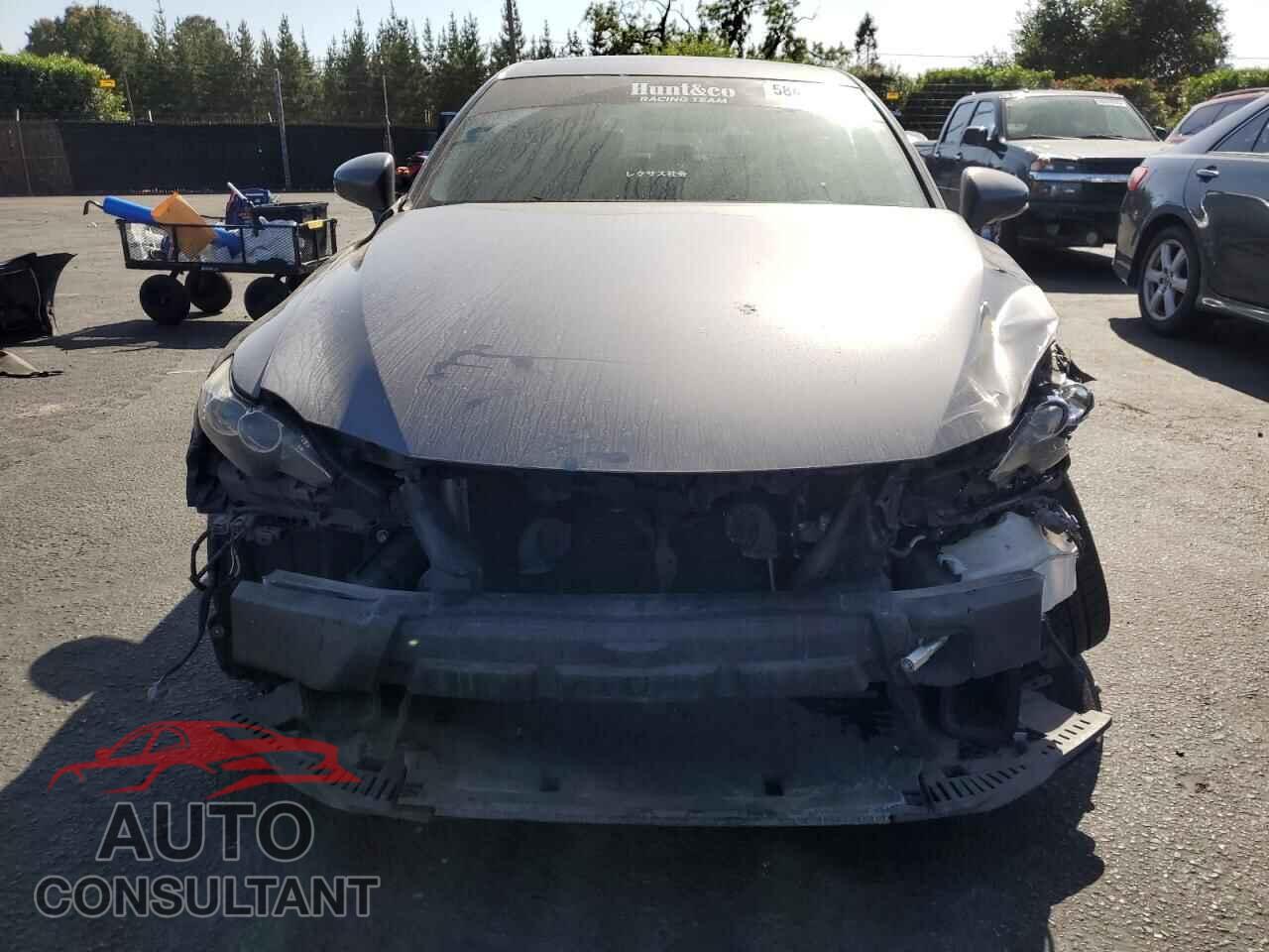 LEXUS IS 2016 - JTHBE1D23G5024381
