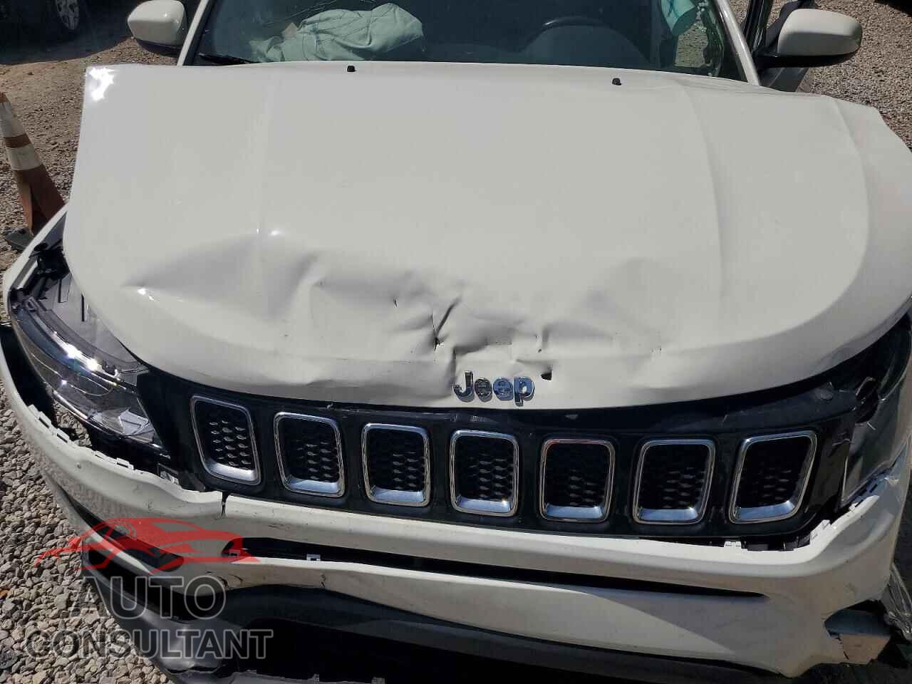 JEEP COMPASS 2020 - 3C4NJCBB5LT253244