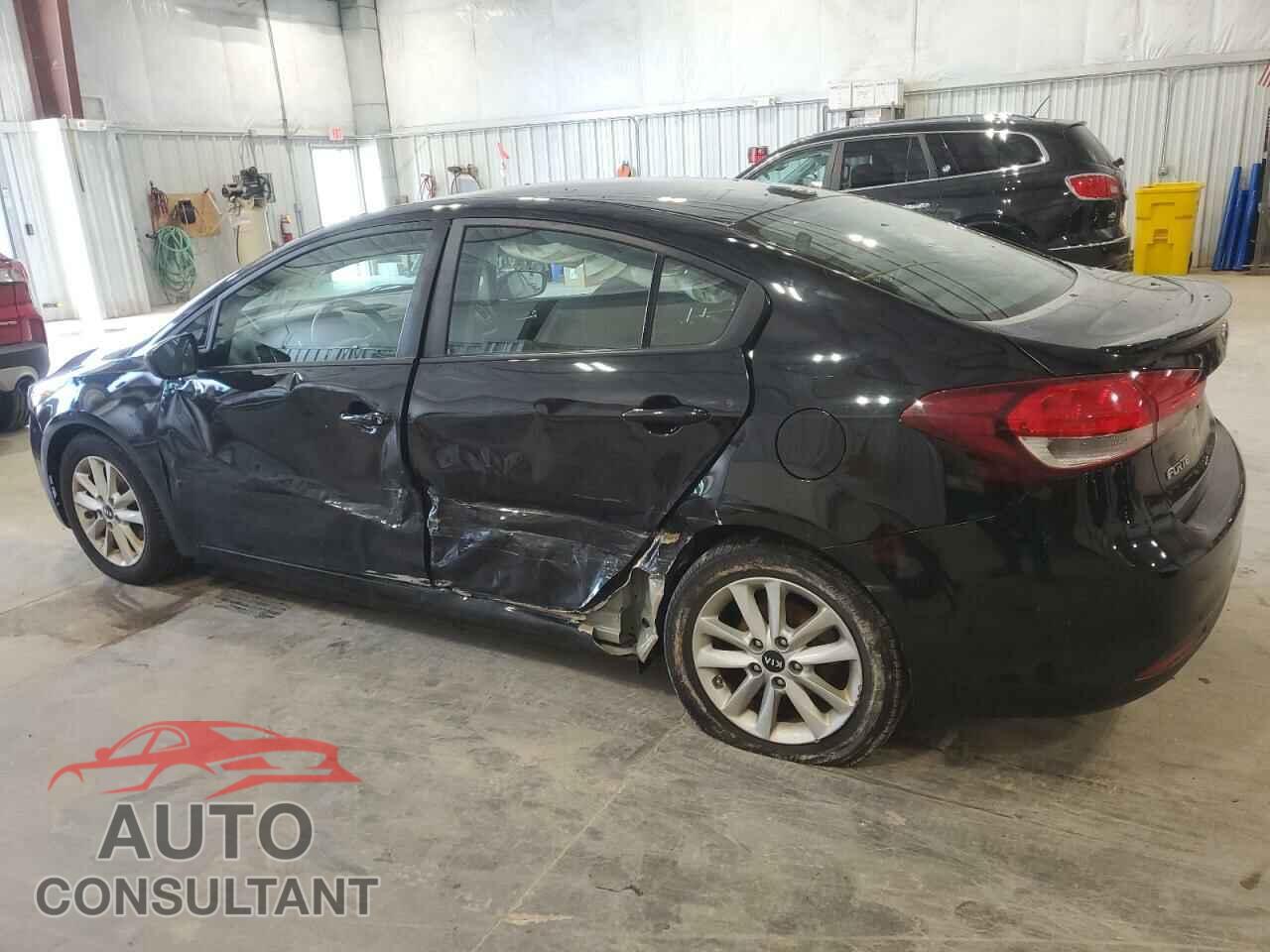KIA FORTE 2017 - 3KPFL4A7XHE123747