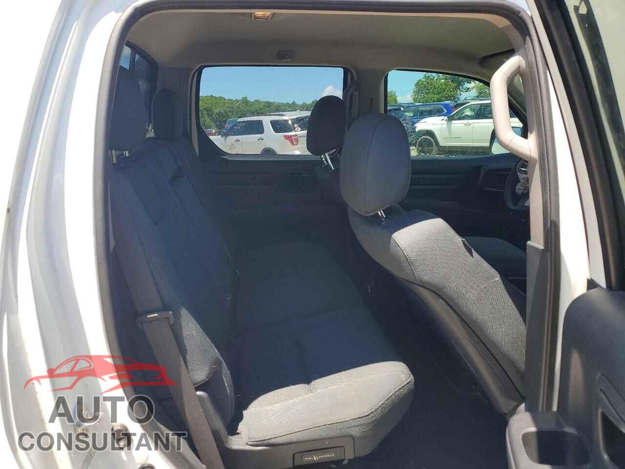 HONDA RIDGELINE 2013 - 5FPYK1F74DB011587