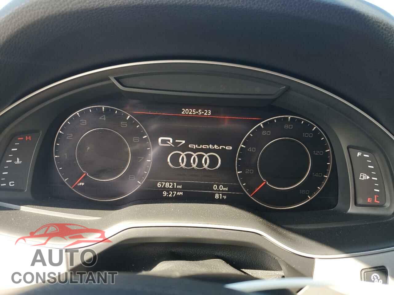 AUDI Q7 2019 - WA1LHAF73KD018174