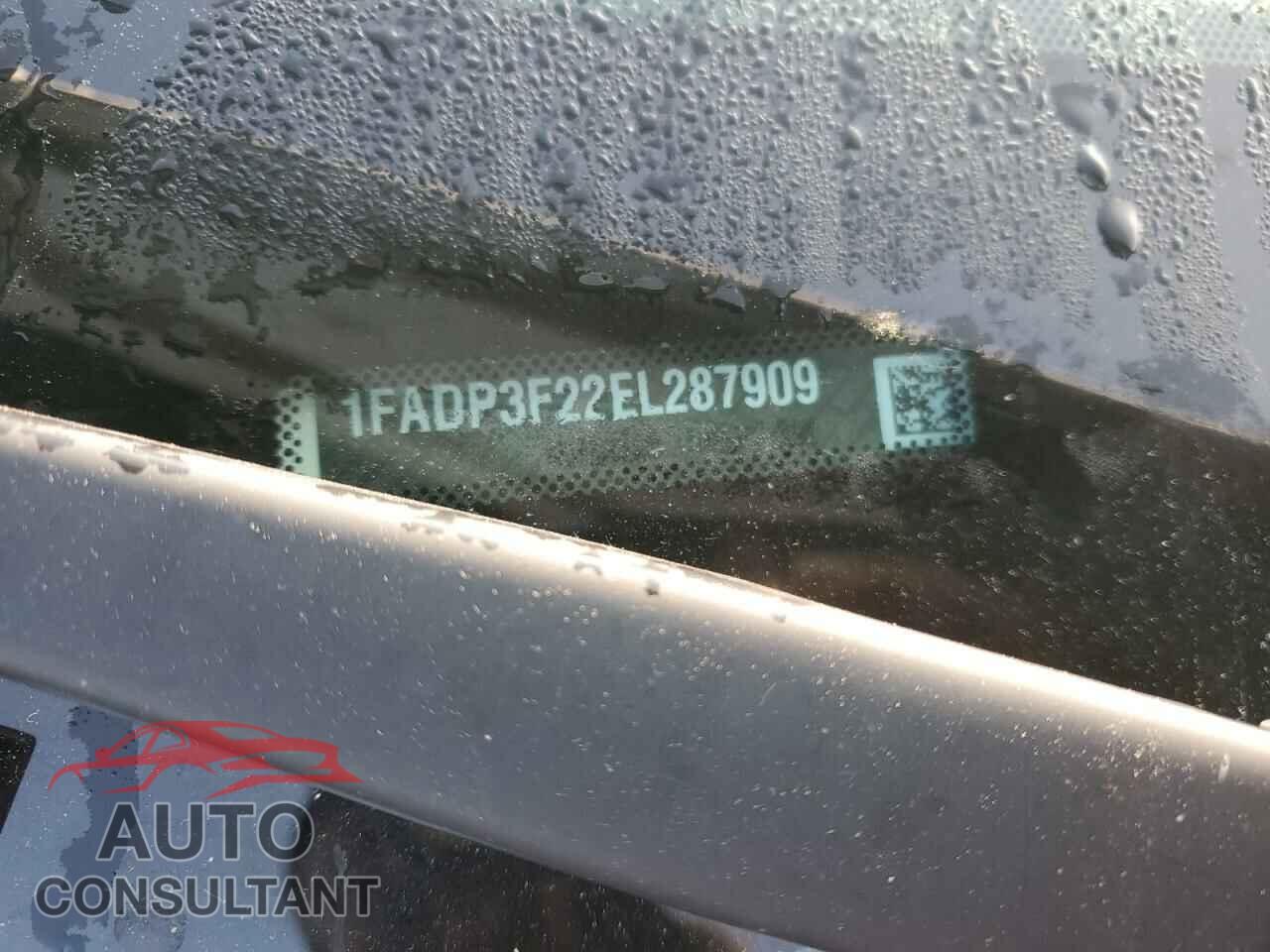 FORD FOCUS 2014 - 1FADP3F22EL287909