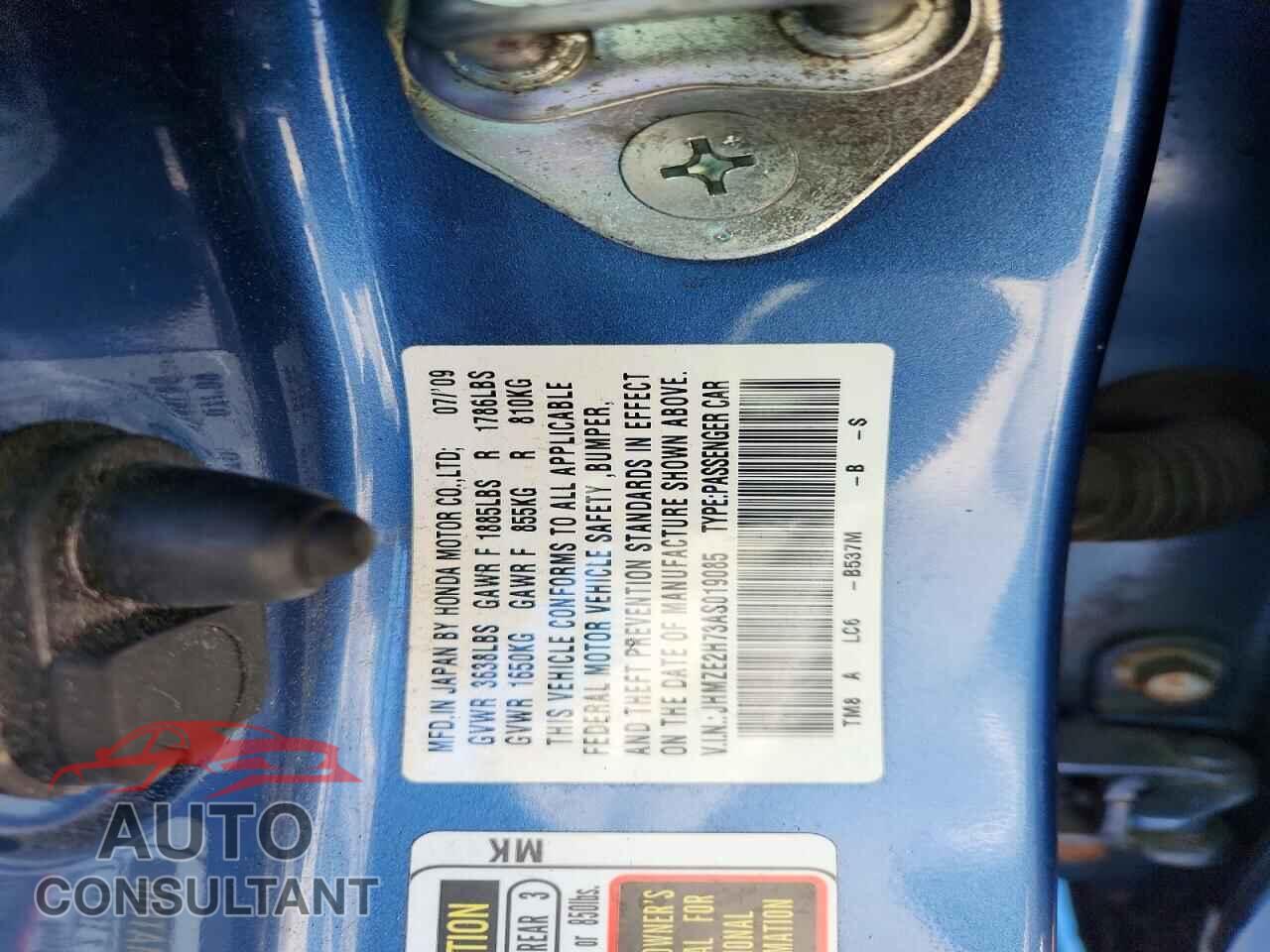 HONDA INSIGHT 2010 - JHMZE2H73AS019085