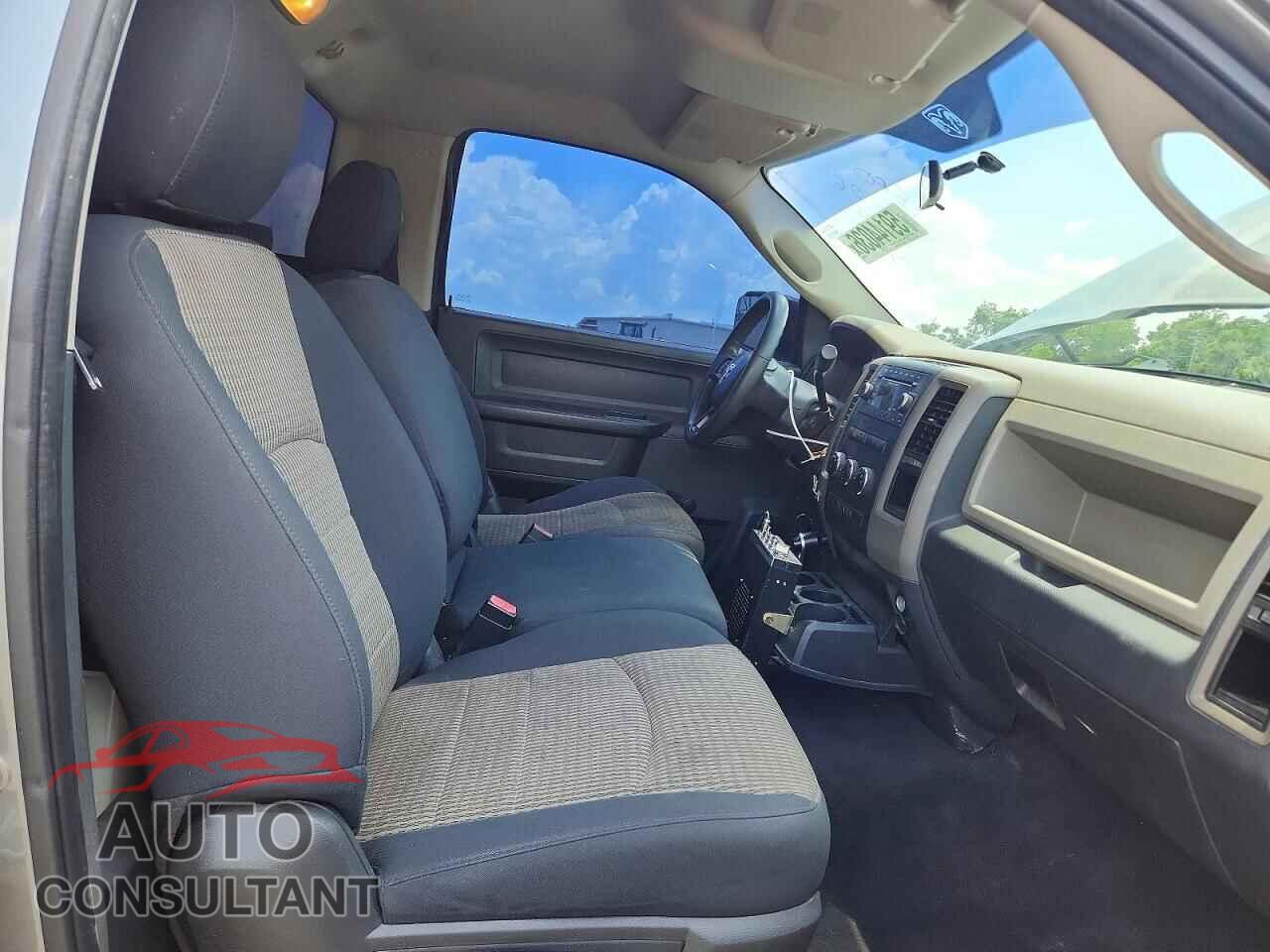 DODGE RAM 1500 2012 - 3C6JD6AT4CG117754