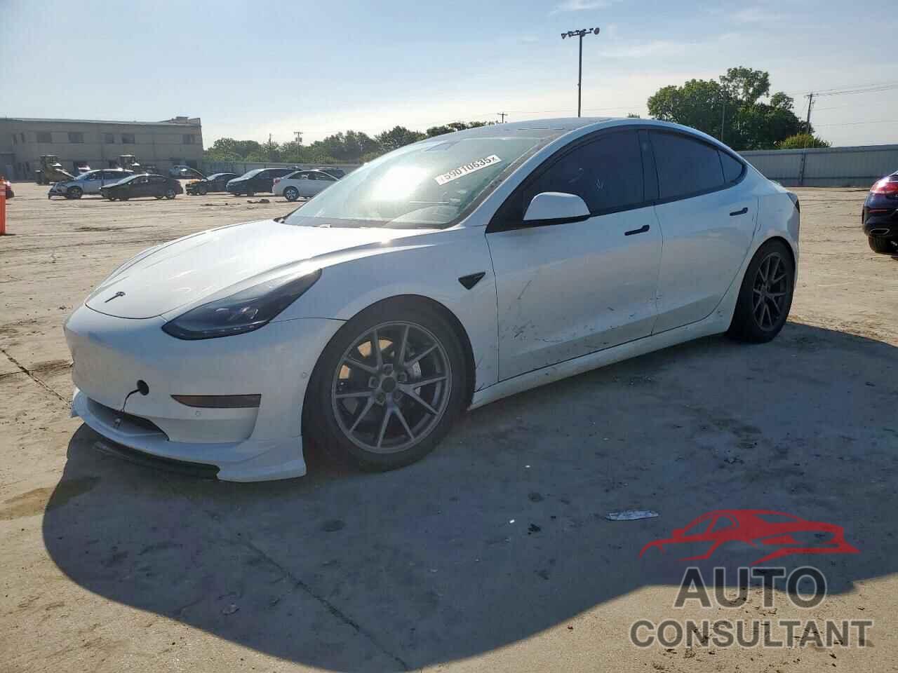 TESLA MODEL 3 2021 - 5YJ3E1EBXMF002330