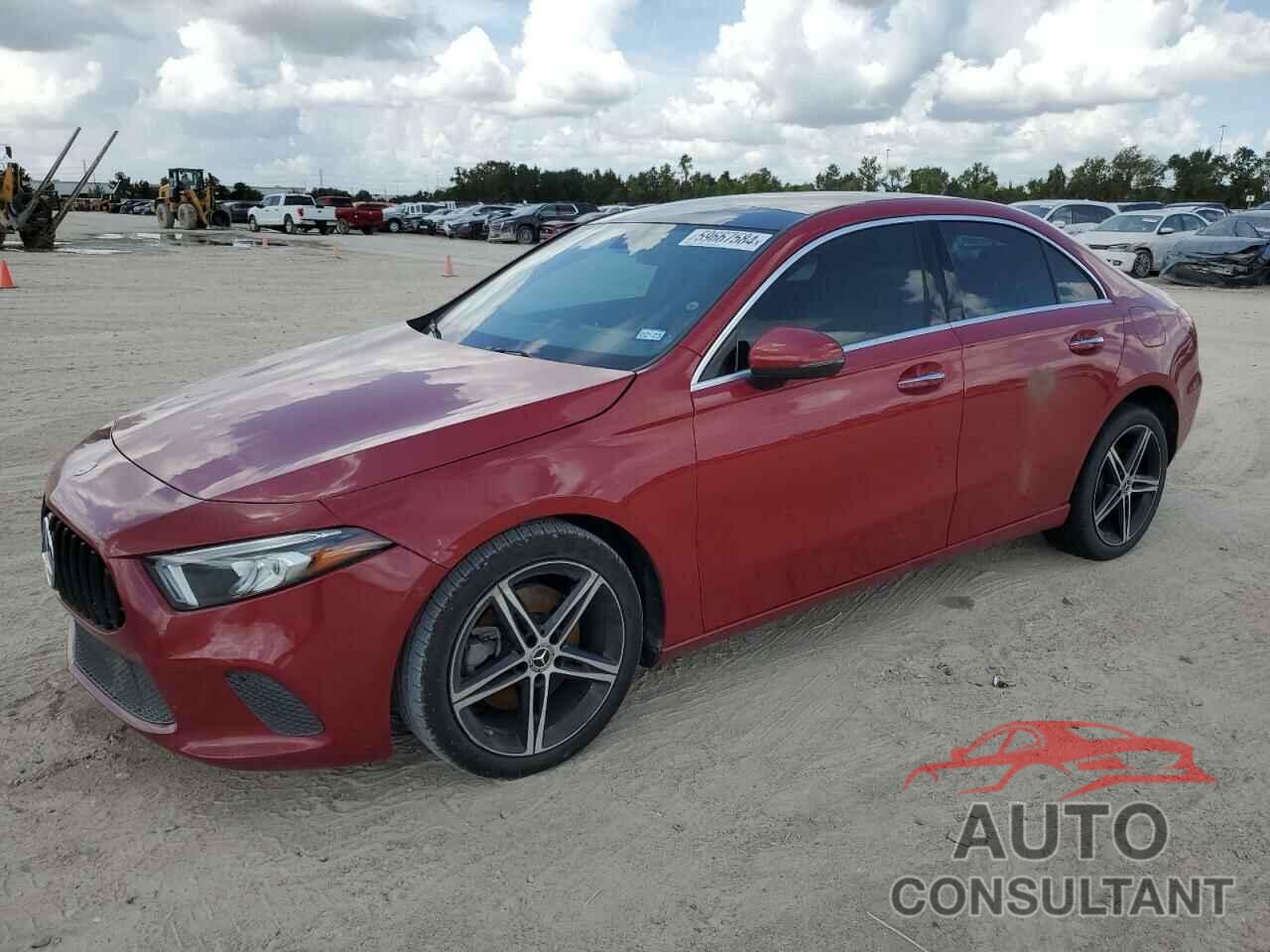 MERCEDES-BENZ A-CLASS 2021 - W1K3G4EB0MJ270524