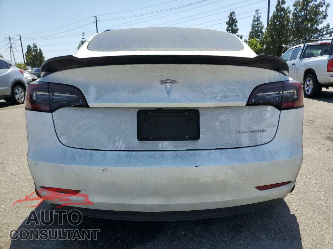 TESLA MODEL 3 2022 - 5YJ3E1EB0NF203400