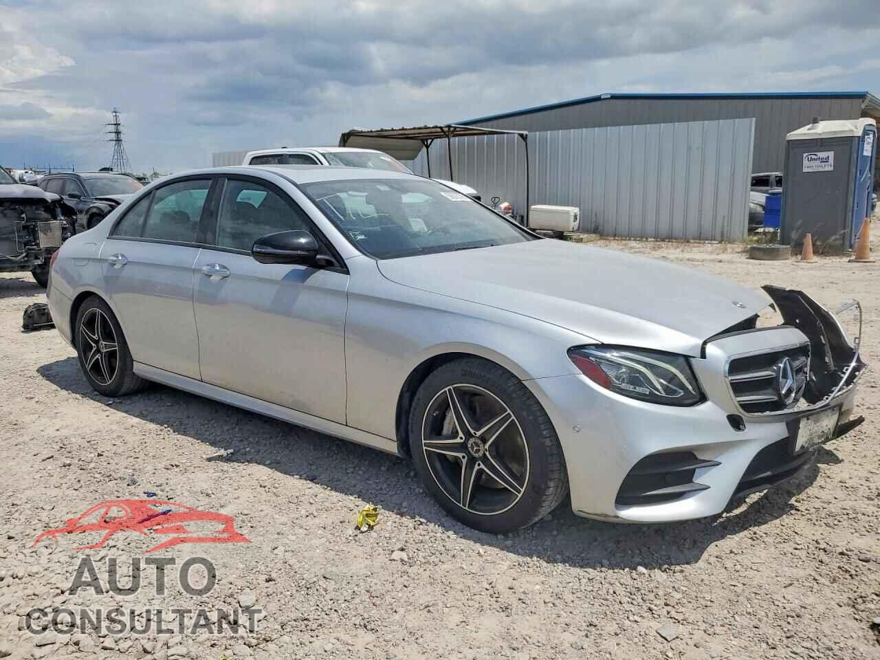 MERCEDES-BENZ E-CLASS 2018 - WDDZF4JB7JA456673