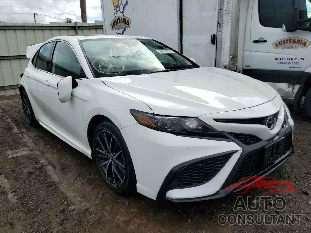 TOYOTA CAMRY 2022 - 4T1T11AK6NU655324