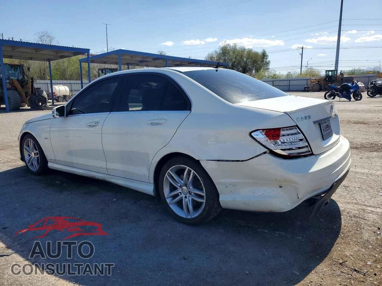 MERCEDES-BENZ C-CLASS 2012 - WDDGF4HB9CF853286