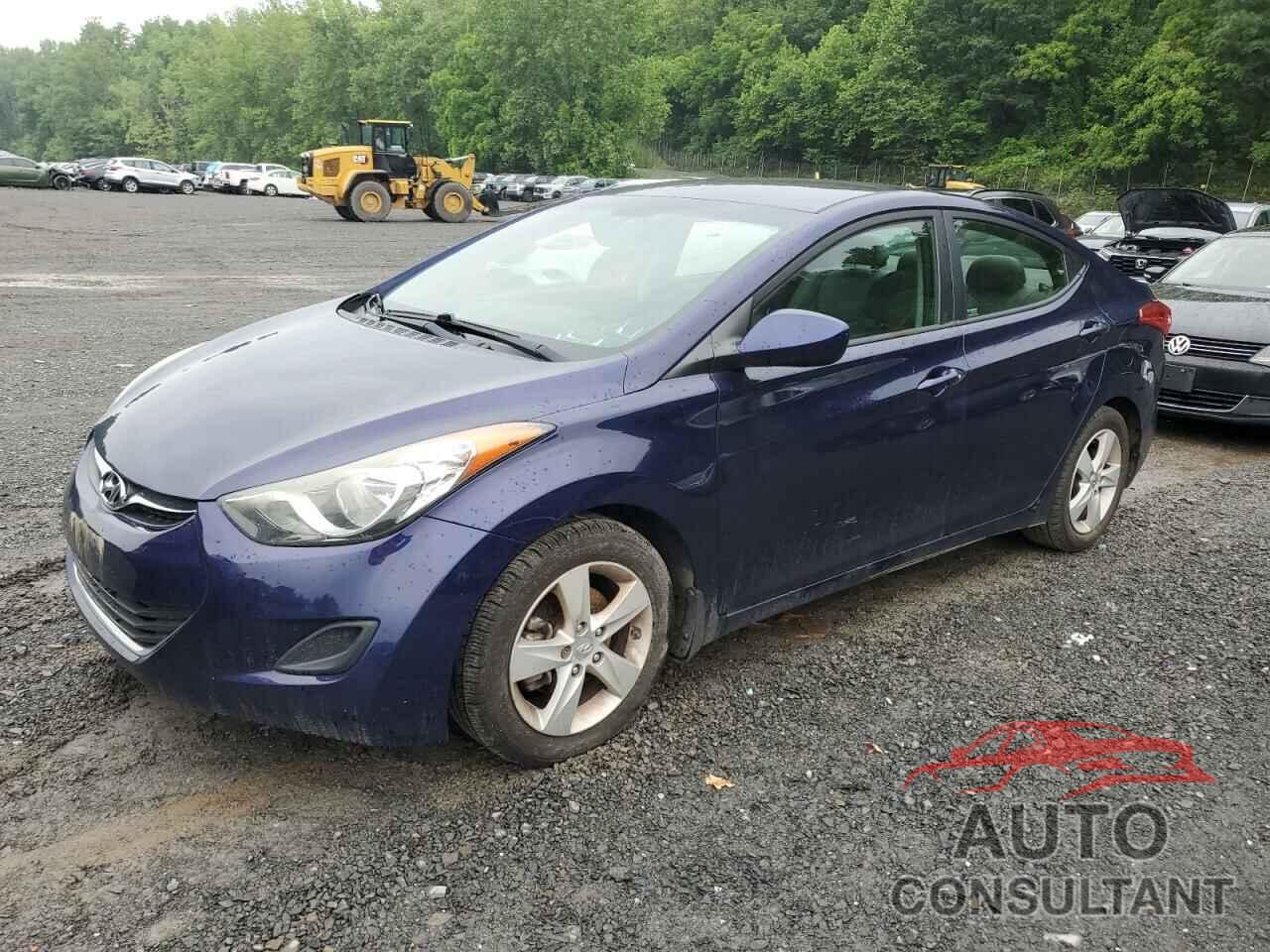 HYUNDAI ELANTRA 2013 - 5NPDH4AE6DH247317