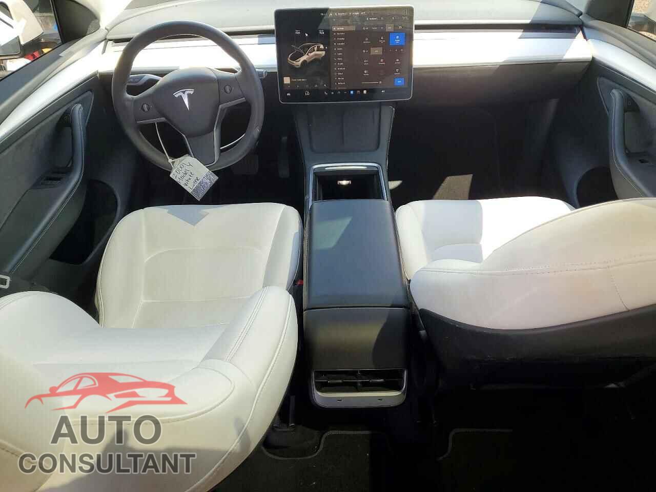 TESLA MODEL Y 2024 - 7SAYGDEE2RF066089