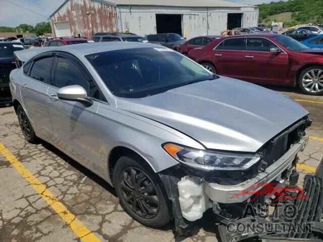 FORD FUSION 2019 - 3FA6P0G71KR229921