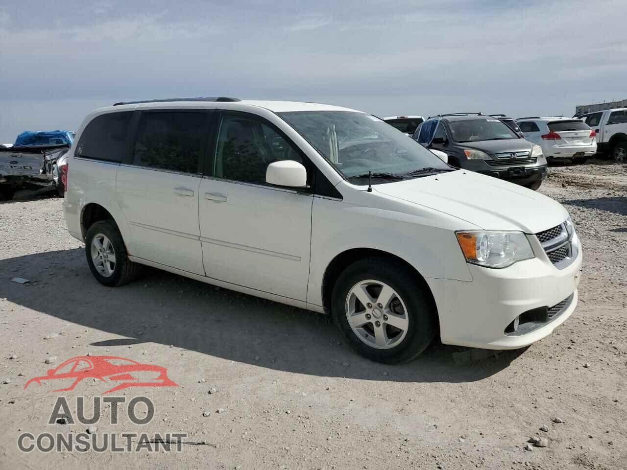 DODGE CARAVAN 2011 - 2D4RN5DG8BR700017