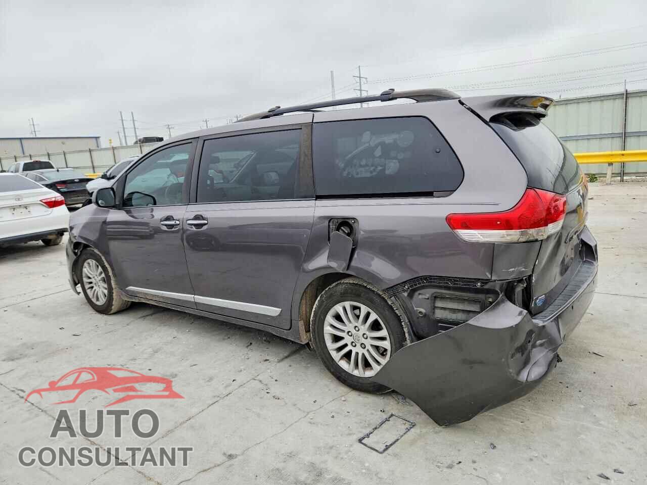 TOYOTA SIENNA 2012 - 5TDYK3DC7CS196345