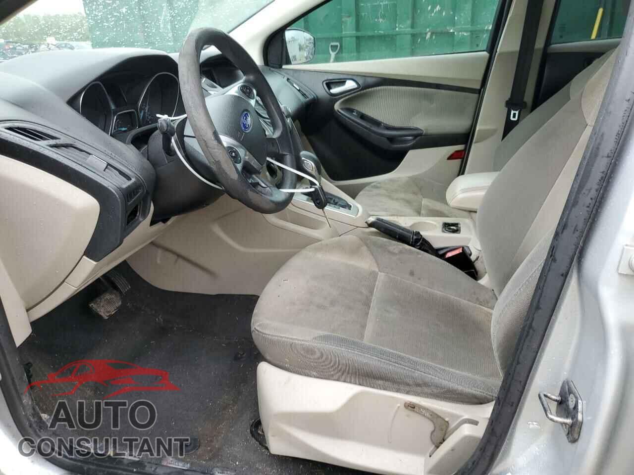 FORD FOCUS 2012 - 1FAHP3K26CL422264