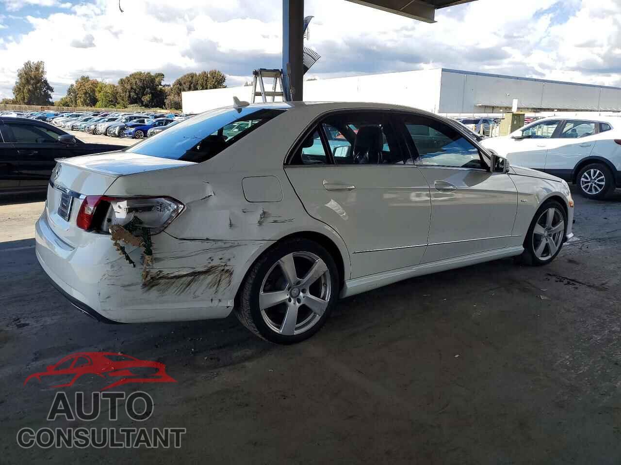 MERCEDES-BENZ E-CLASS 2012 - WDDHF5KB9CA614322