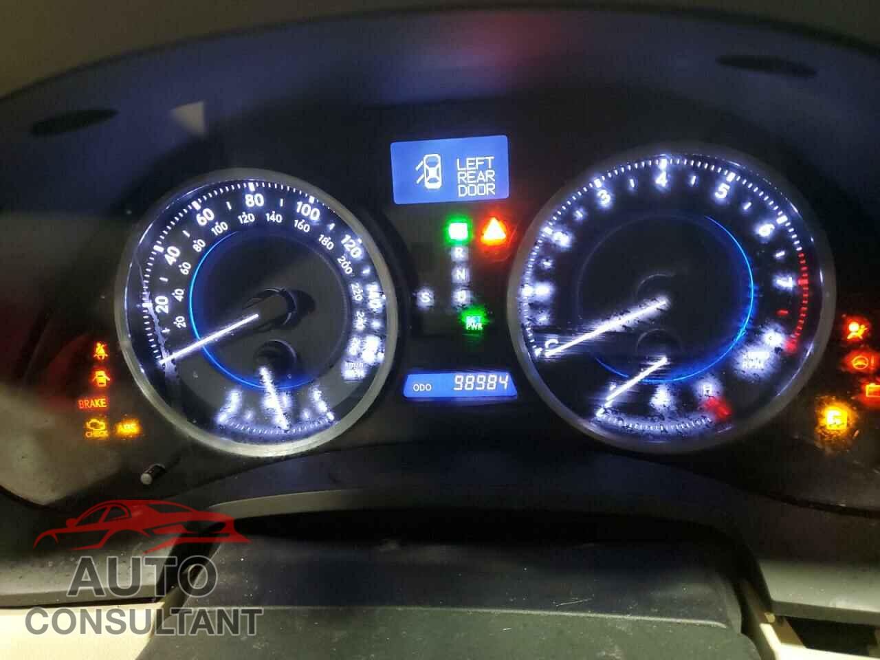 LEXUS IS 2012 - JTHCF5C23C2035824