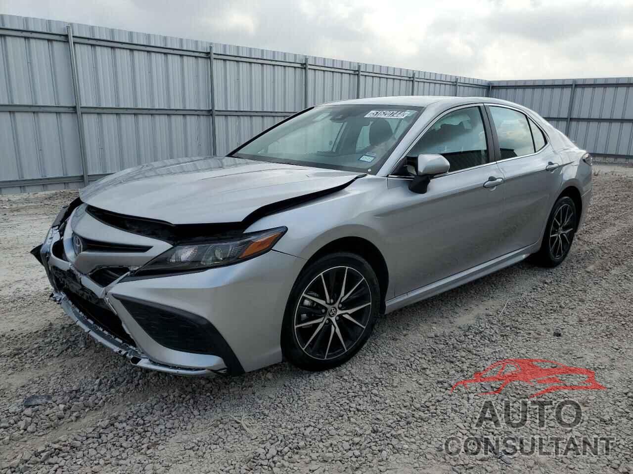 TOYOTA CAMRY 2024 - 4T1G11AKXRU890686
