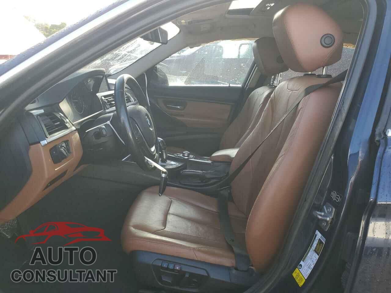 BMW 3 SERIES 2013 - WBA3C1C55DF438191