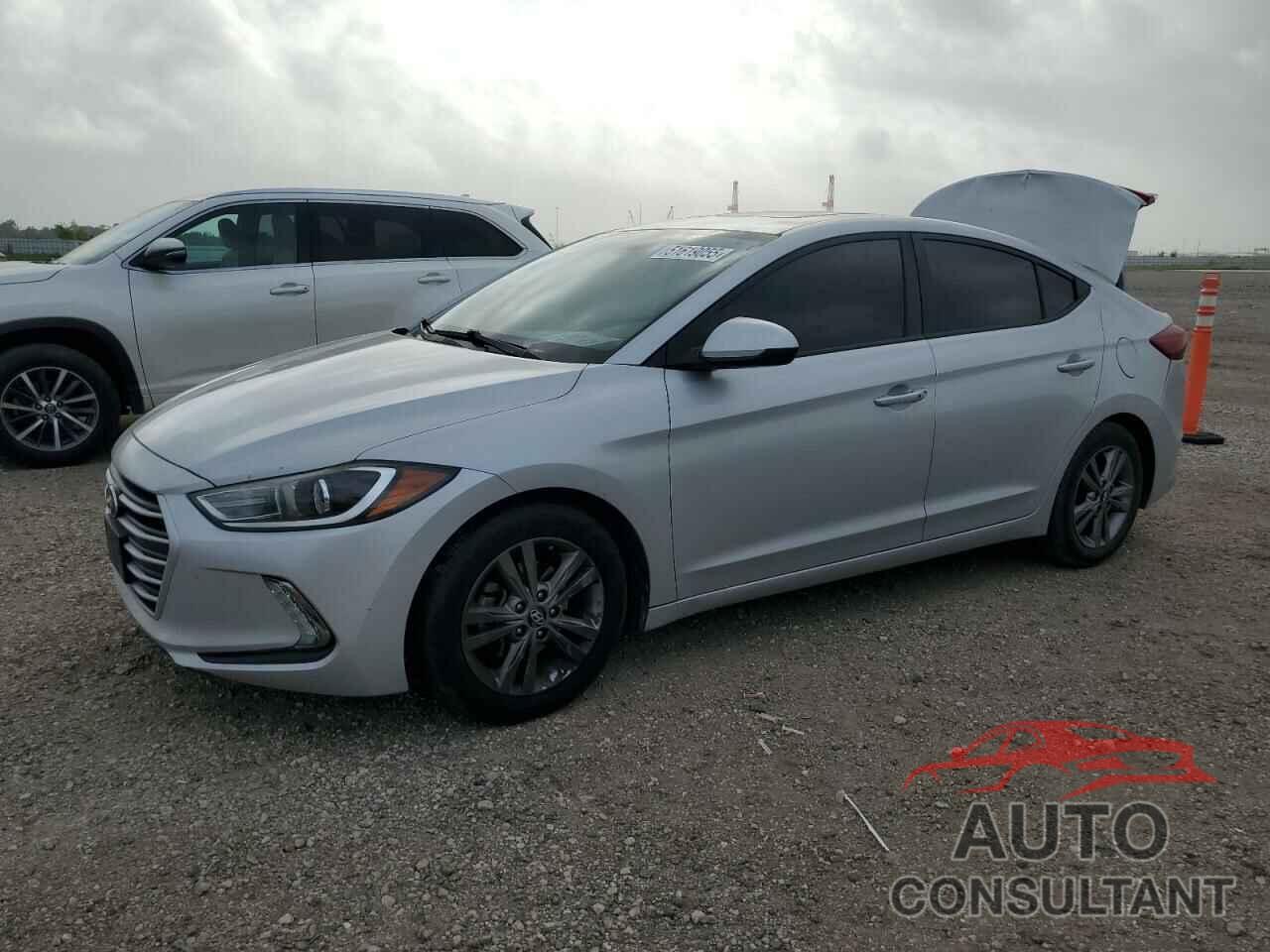 HYUNDAI ELANTRA 2017 - KMHD84LFXHU271441