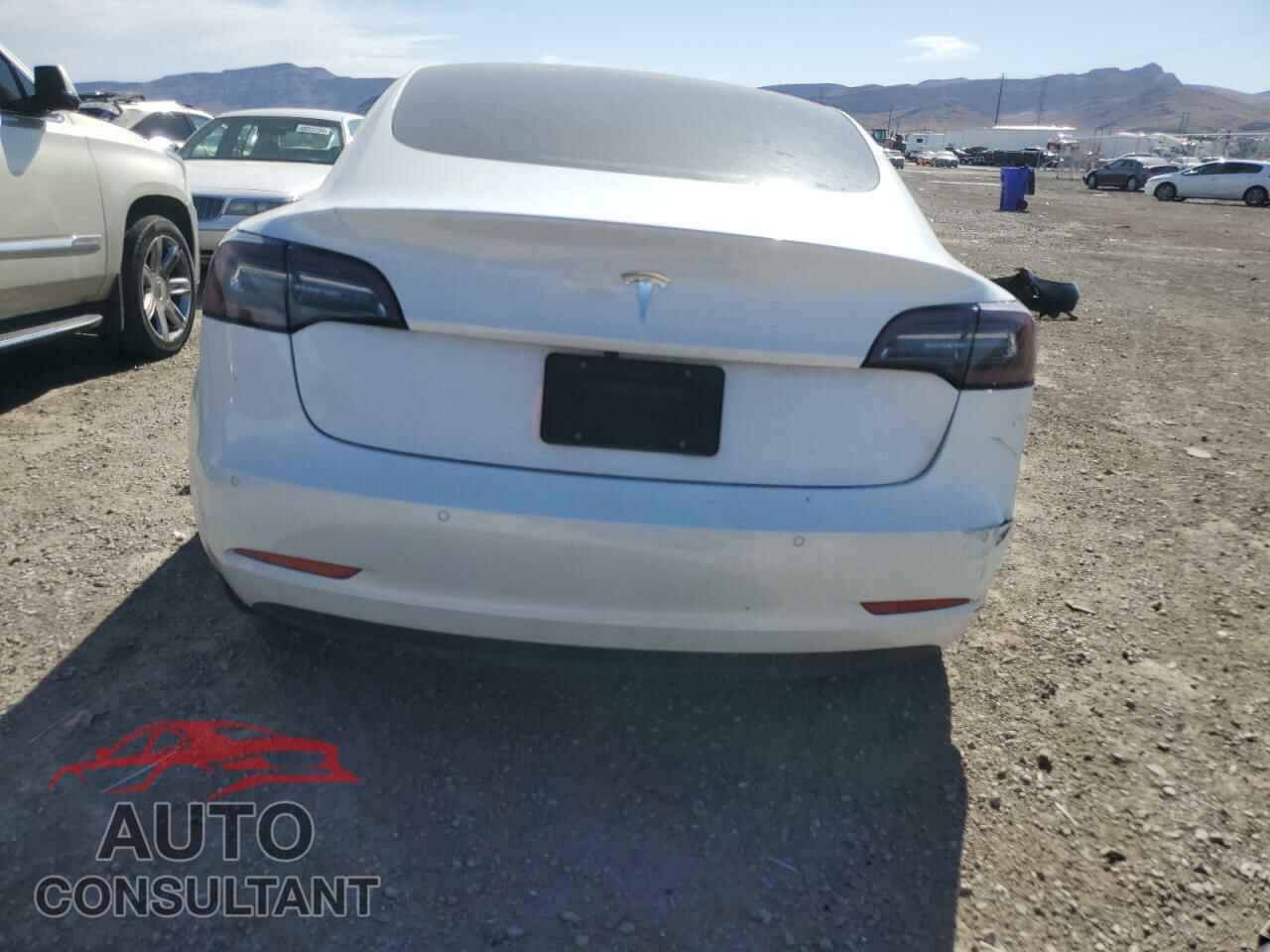 TESLA MODEL 3 2022 - 5YJ3E1EA3NF362306