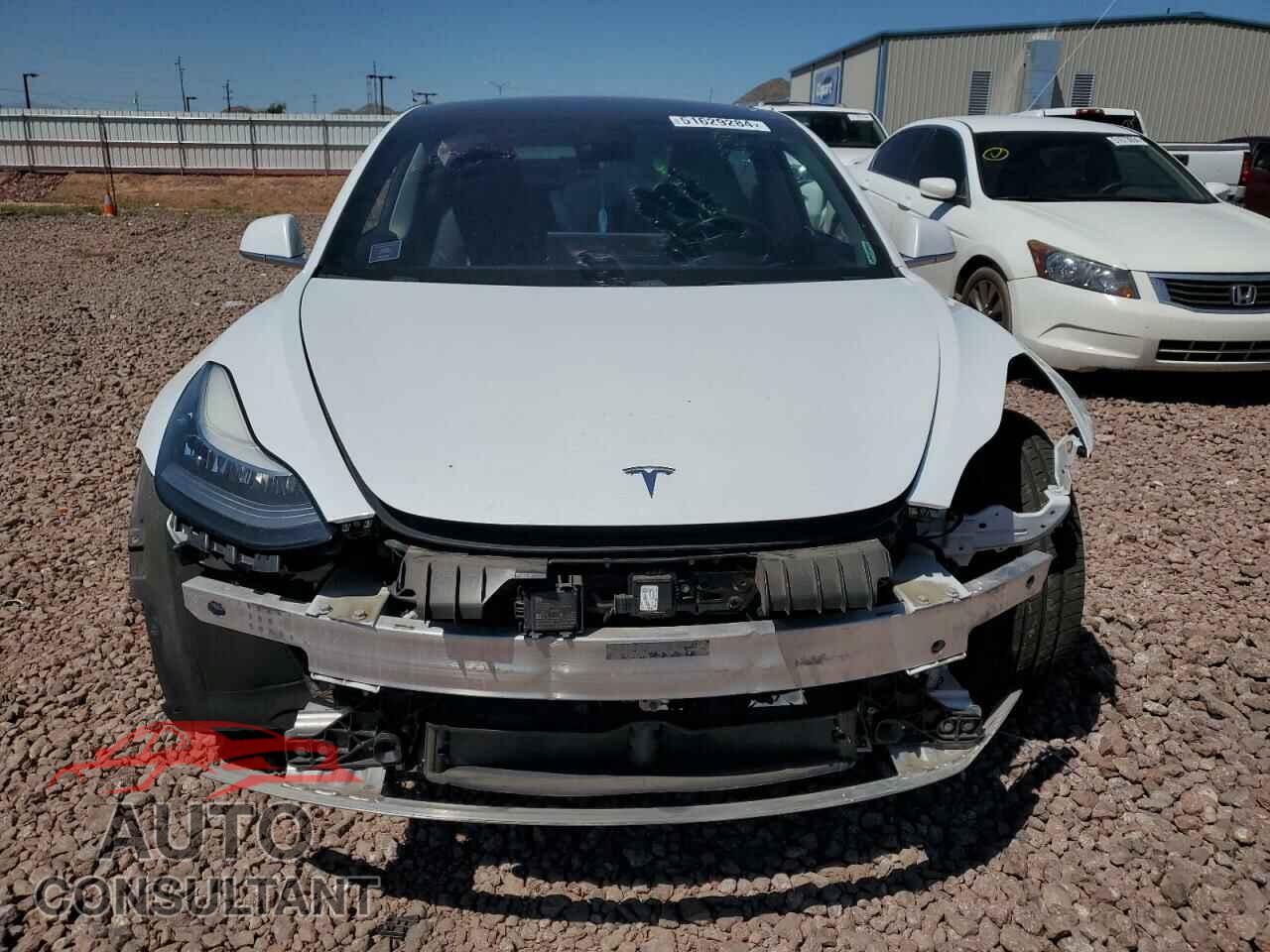 TESLA MODEL 3 2018 - 5YJ3E1EAXJF126455