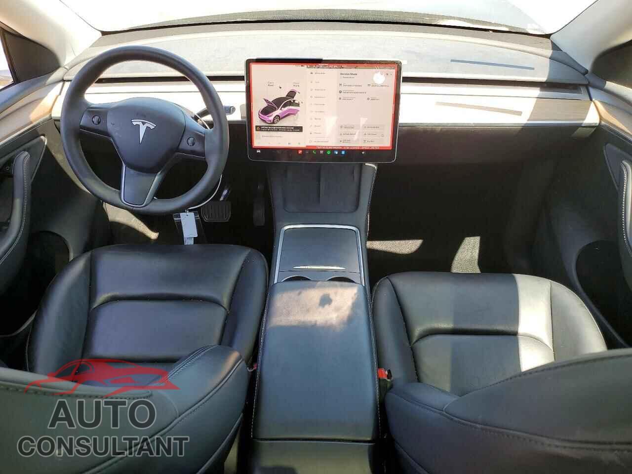 TESLA MODEL Y 2024 - 7SAYGAEE3RF993584