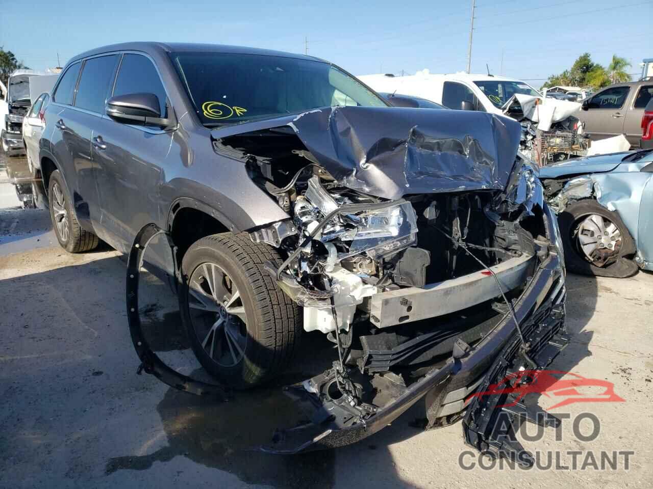 TOYOTA HIGHLANDER 2017 - 5TDZZRFH7HS217424