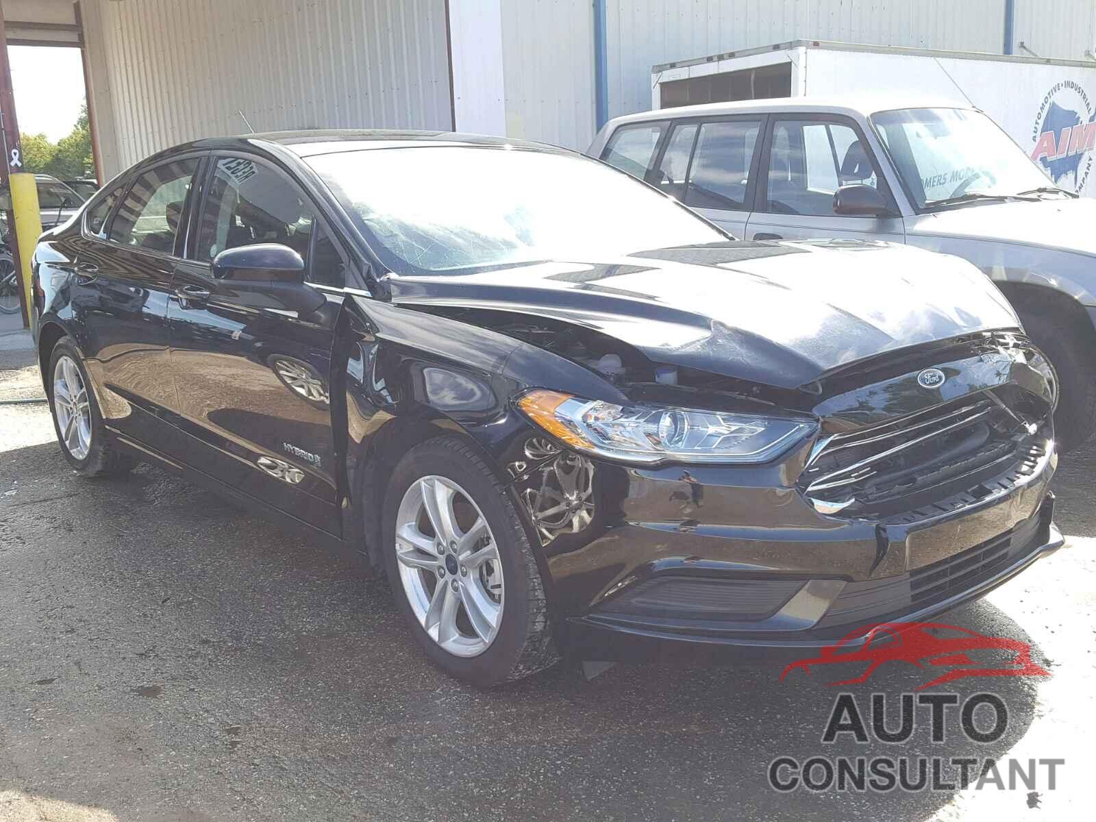 FORD FUSION 2018 - 3FA6P0LU0JR152579