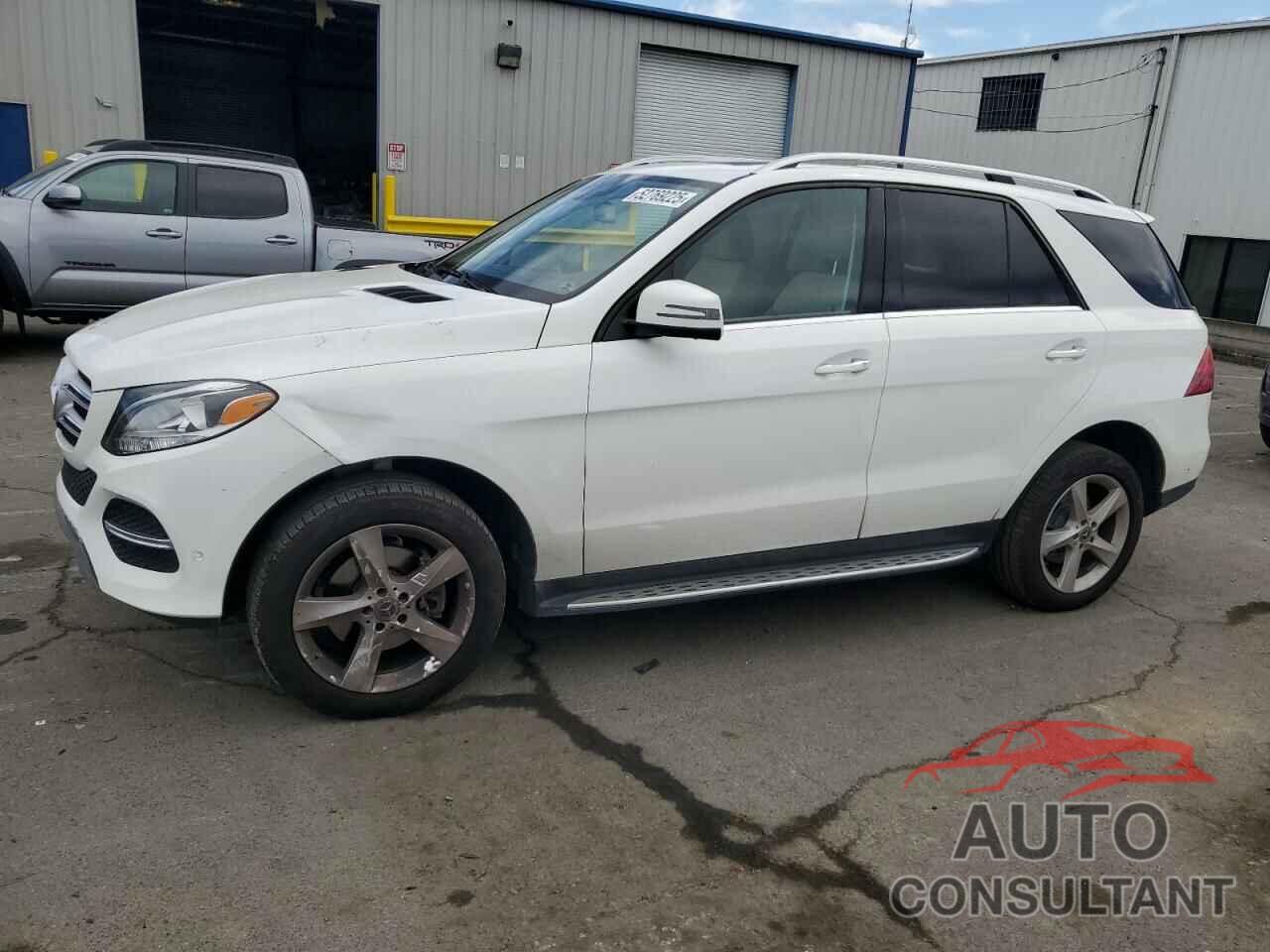 MERCEDES-BENZ GLE-CLASS 2018 - 4JGDA5HB8JB177950