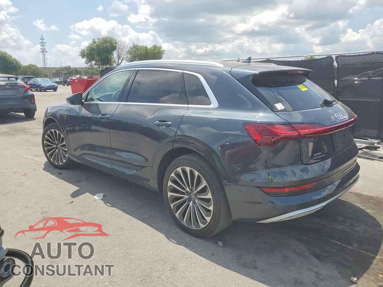 AUDI E-TRON 2019 - WA1VAAGE8KB025000