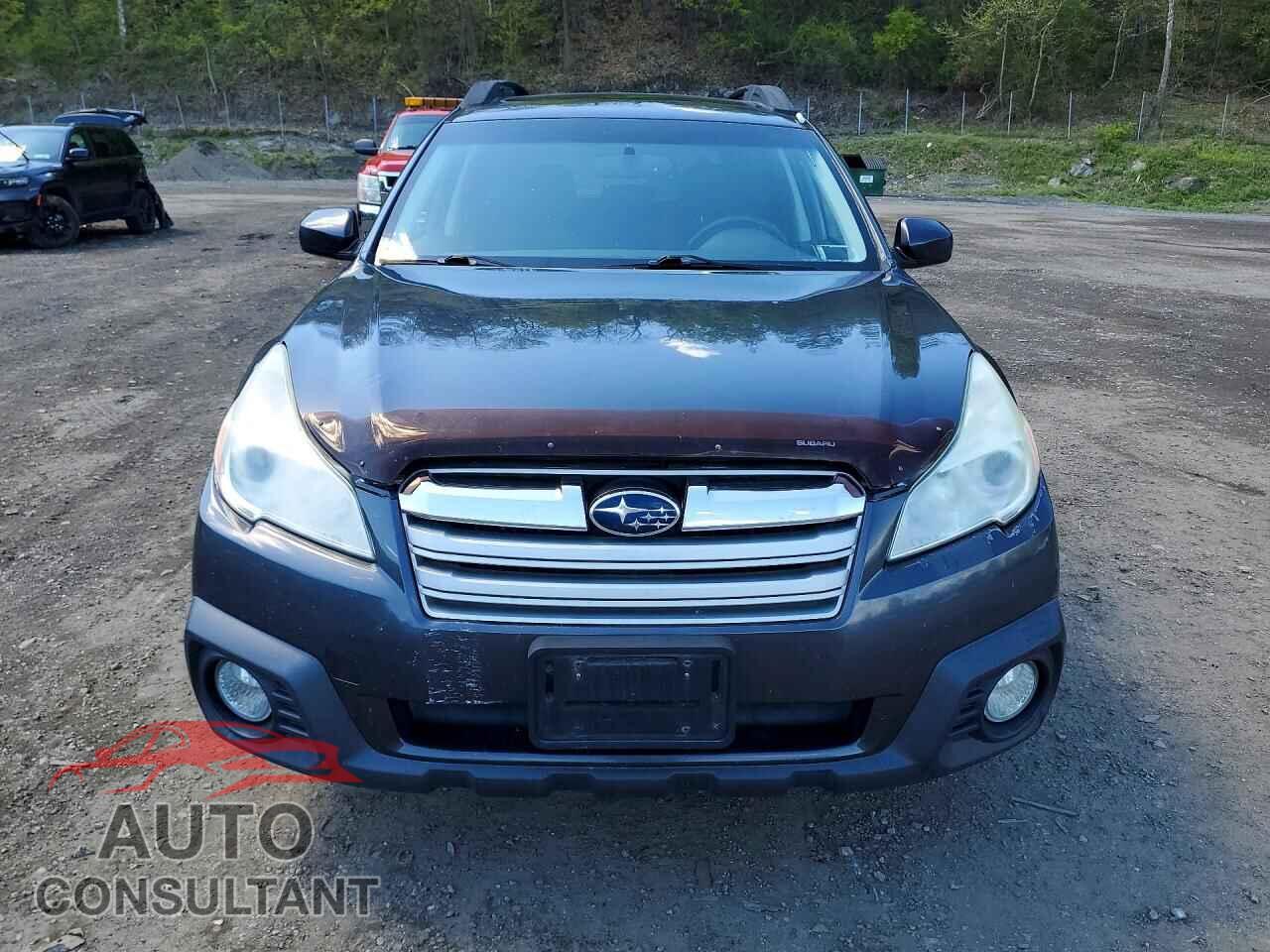 SUBARU OUTBACK 2013 - 4S4BRBGC8D3261001