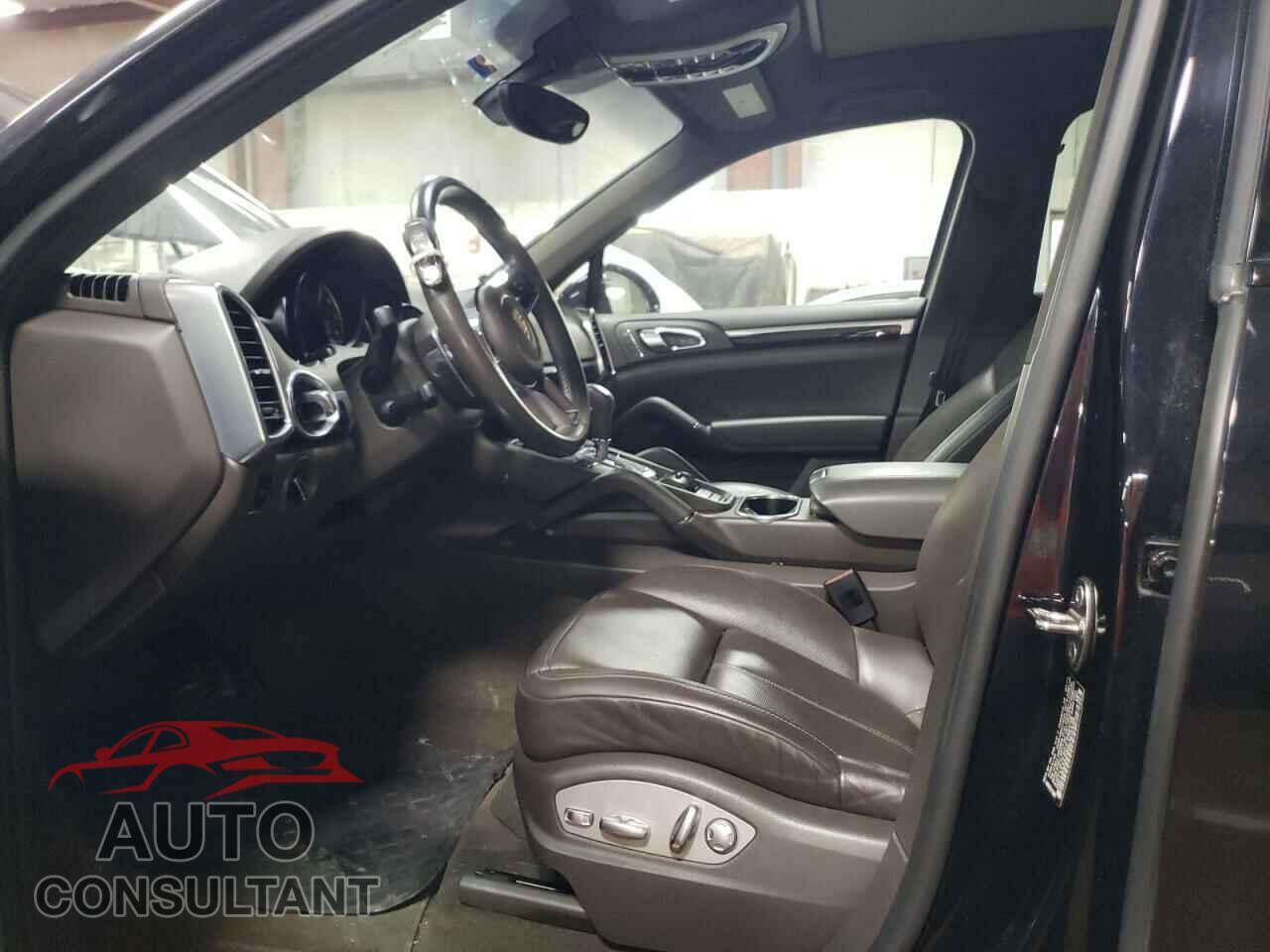 PORSCHE CAYENNE 2016 - WP1AA2A20GLA05428