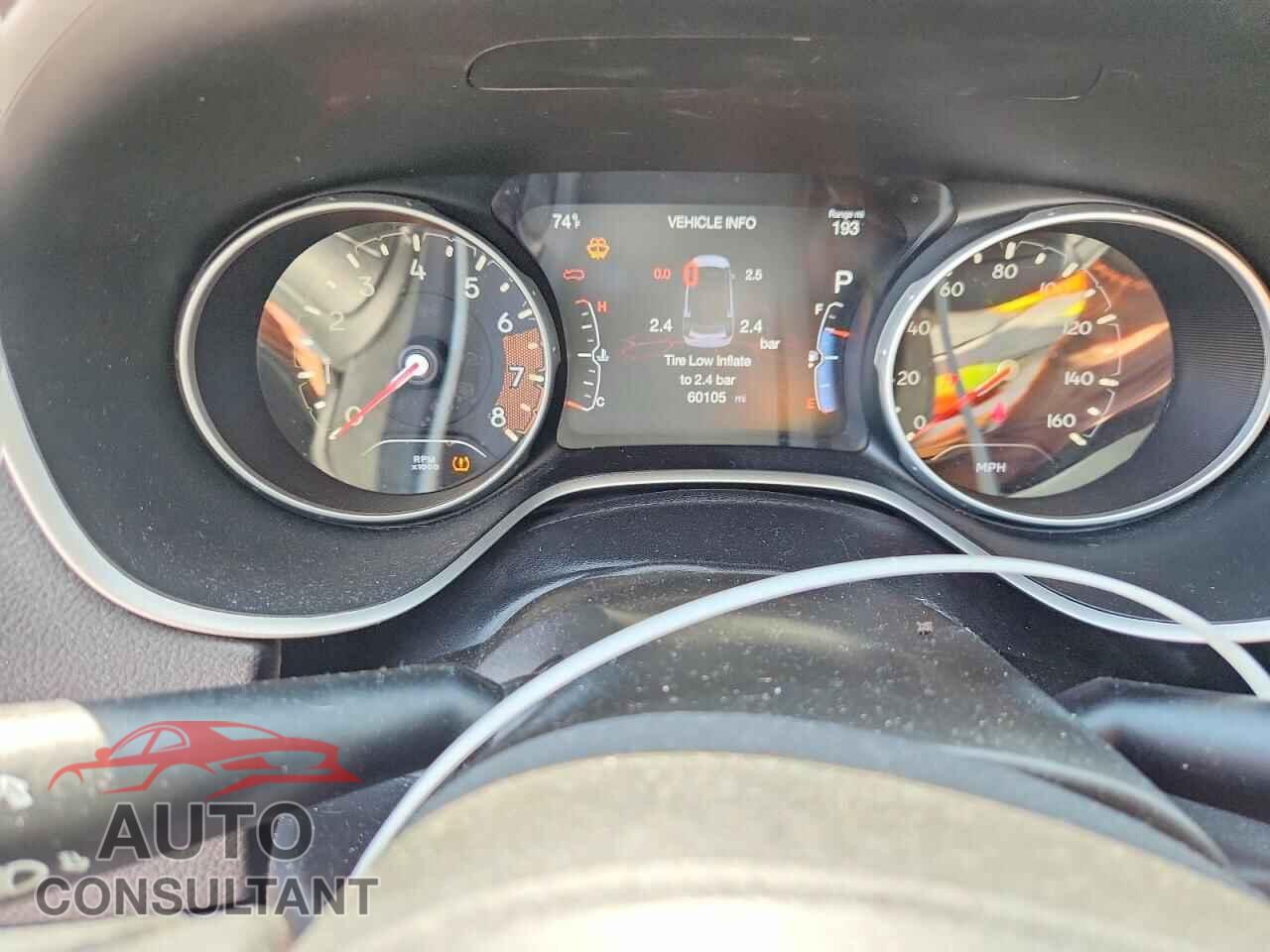 JEEP COMPASS 2018 - 3C4NJDBB6JT301577